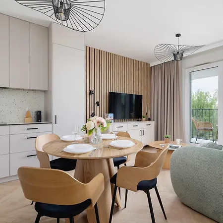 Apartamento Prandoty 10c Cozy With Balcony & Parking In By Renters