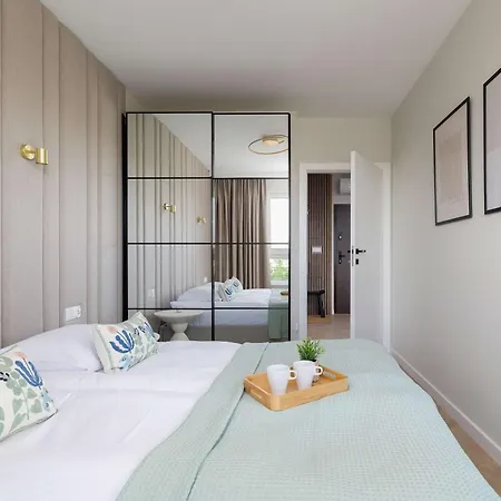 Prandoty 10c Cozy With Balcony & Parking In By Renters