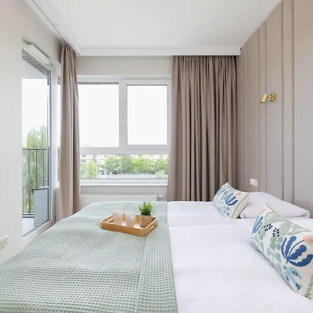 Prandoty 10c Cozy With Balcony & Parking In By Renters Krakau