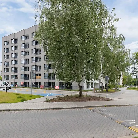 Prandoty 10c Cozy With Balcony & Parking In By Renters